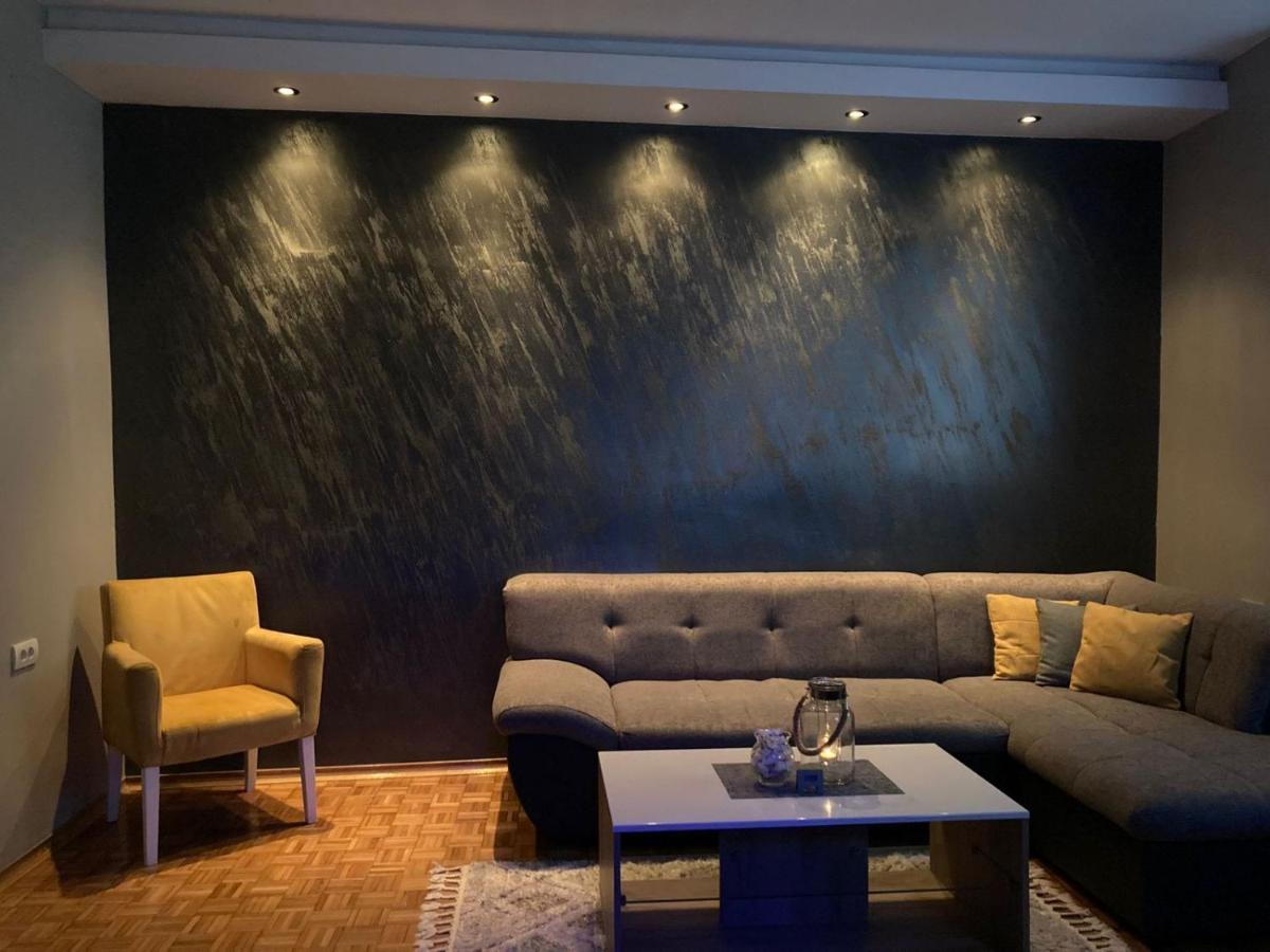 Apartment Dunja Center Welcome ノヴィ・サド エクステリア 写真