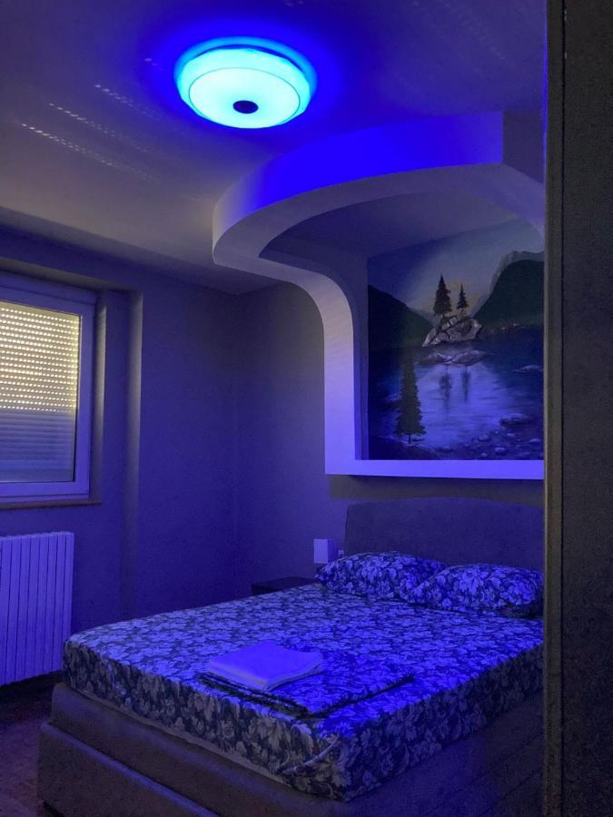 Apartment Dunja Center Welcome ノヴィ・サド エクステリア 写真