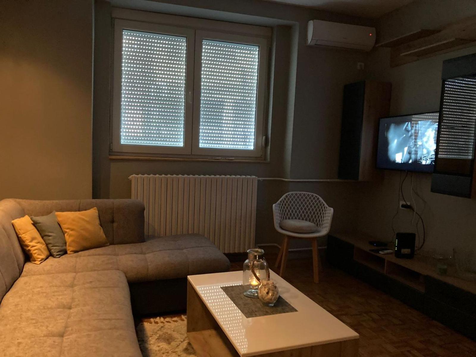 Apartment Dunja Center Welcome ノヴィ・サド エクステリア 写真
